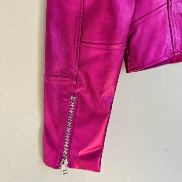 7 For All Mankind NWT Faux Leather Metallic Pink Jacket, size XS - Picture 4 of 9